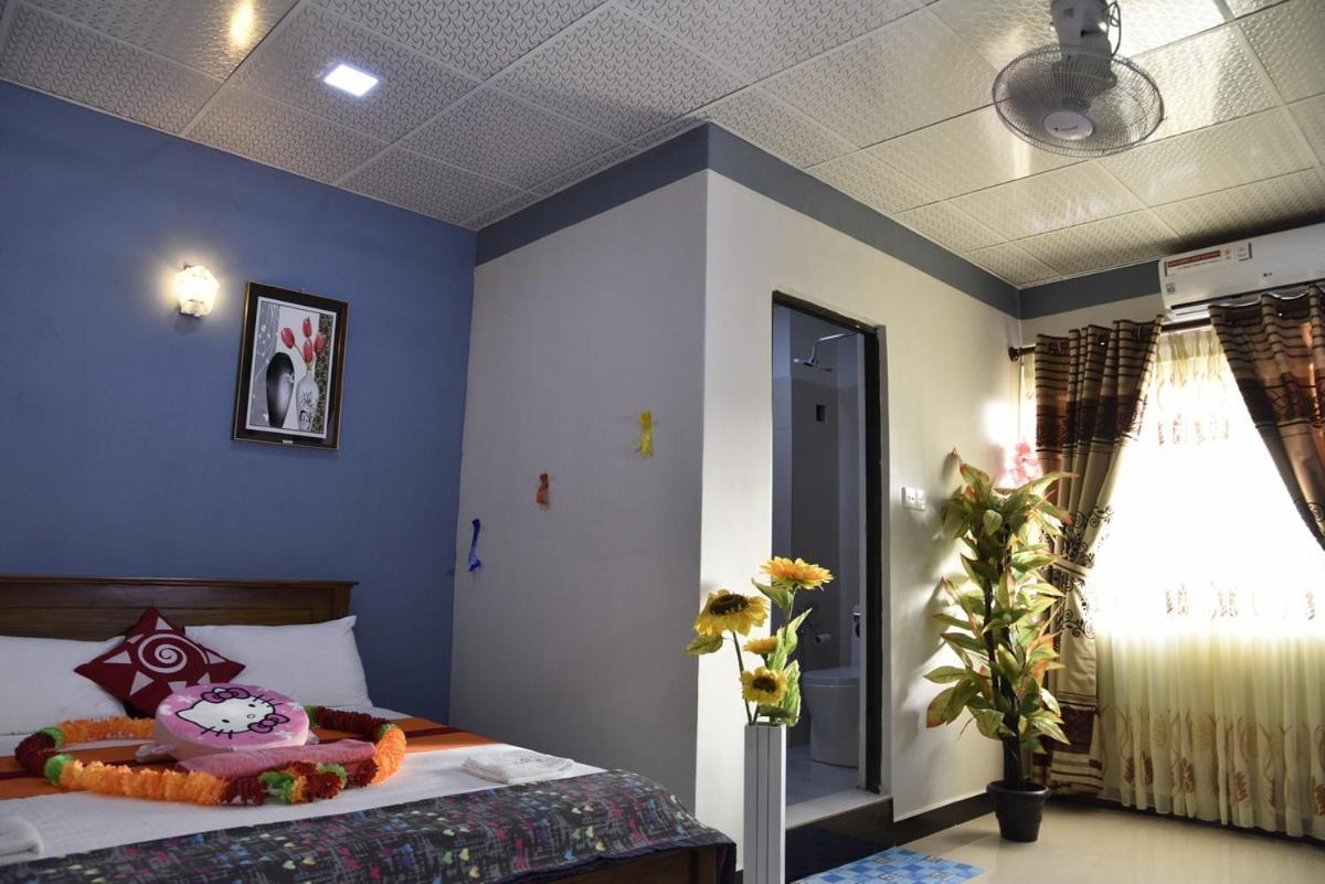 Global City Hotel Maligawatta ภายนอก รูปภาพ