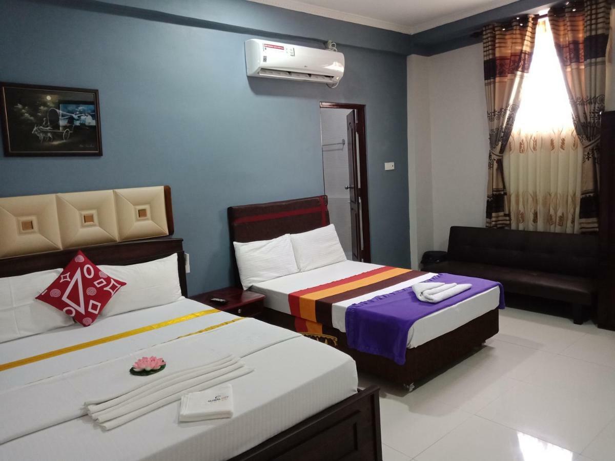 Global City Hotel Maligawatta ภายนอก รูปภาพ