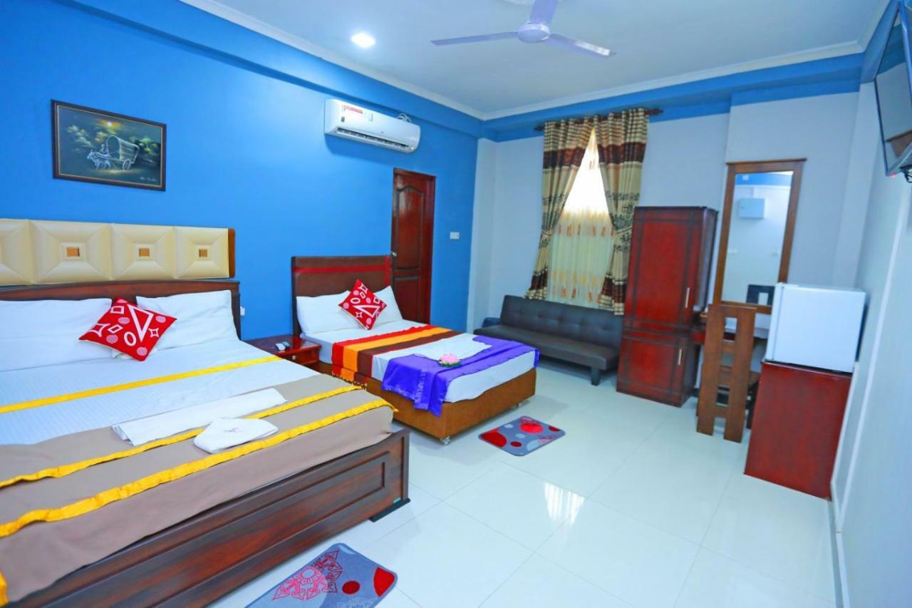 Global City Hotel Maligawatta ภายนอก รูปภาพ