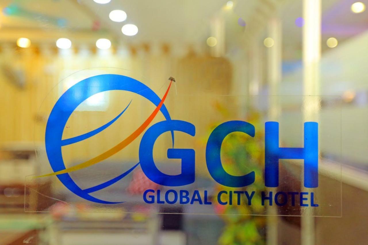 Global City Hotel Maligawatta ภายนอก รูปภาพ